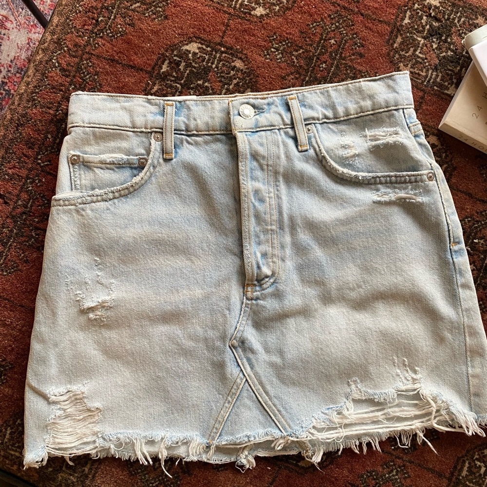 AGOLDE Quinn Denim Mini Skirt in Vega Wash